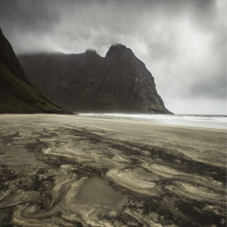 LES ILES LOFOTEN